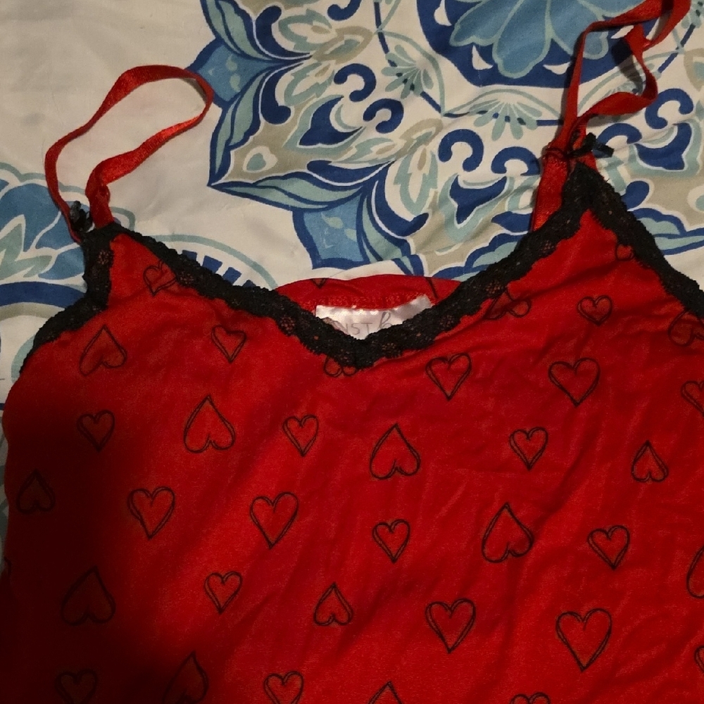 Red Heart Patterned Dress - Picture 2 of 2